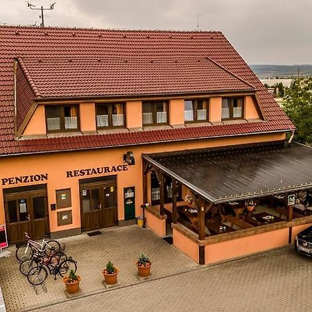 Penzion s restaurací na Furhaple Šakvice Exterior foto